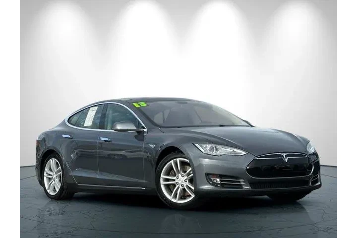 $13998 : Tesla Model S 2013 Performan image 2