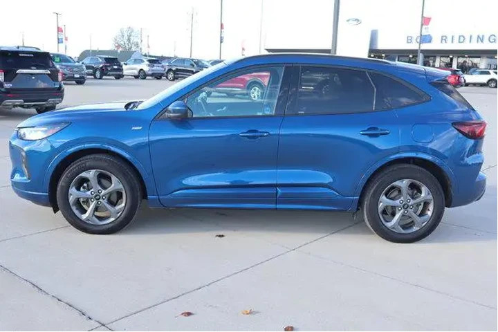 $27990 : Ford Escape 2023 AWD ST-Line image 8