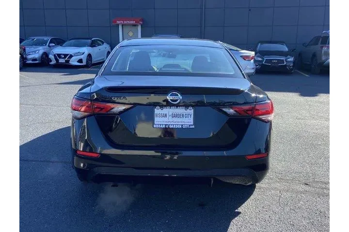 $14995 : Nissan Sentra 2022 S 4dr Sed image 6