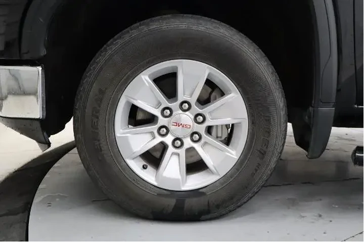 $32868 : GMC Sierra 1500 2021 4x4 SLE image 10