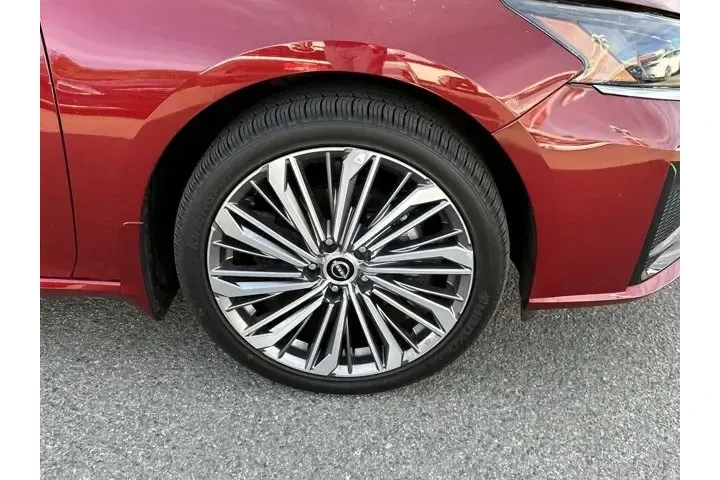 $34777 : Nissan Altima 2024 AWD 2.5 S image 10