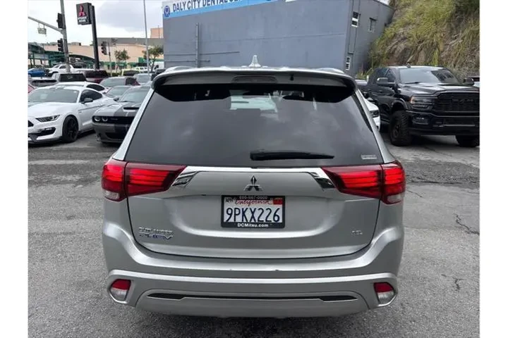 $18498 : Mitsubishi Outlander PHEV 20 image 5