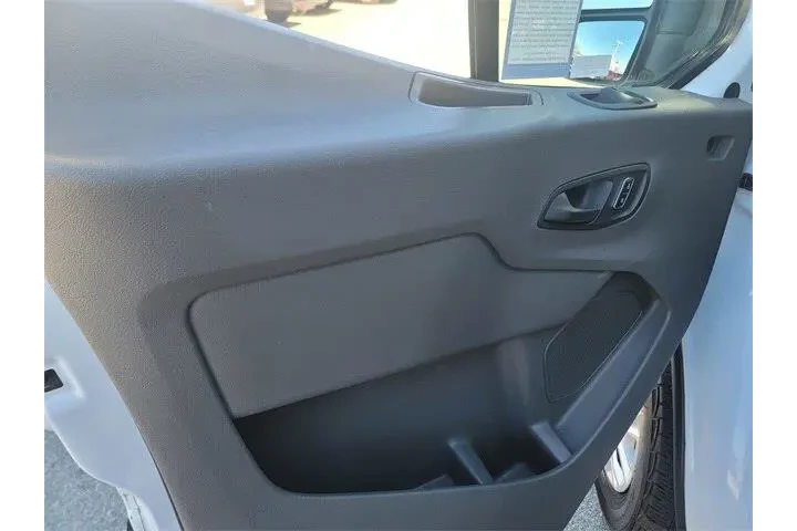 $38782 : Ford Transit 2023 350 XL 3dr image 8