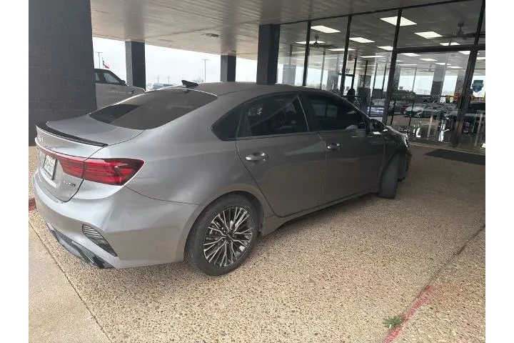 $19751 : Kia Forte 2024 GT-Line 4dr S image 5