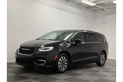 Chrysler Pacifica Plug-In Hy en Silver Spring