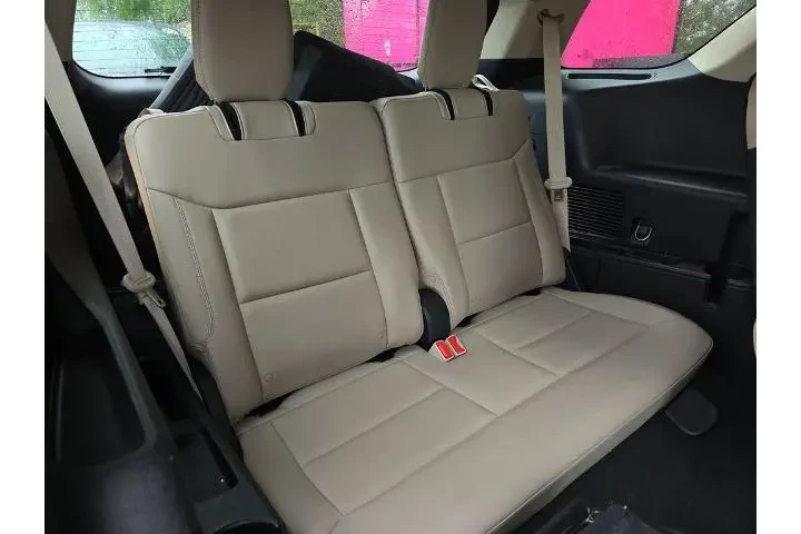 $23905 : Ford Explorer 2022 XLT 4dr S image 6