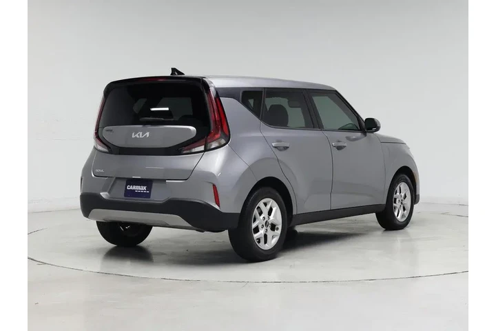 $18998 : Kia Soul 2024 LX 4dr Crossov image 8