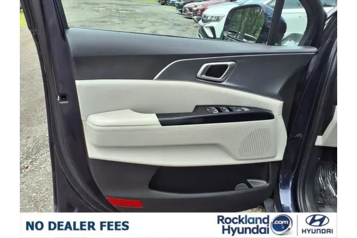 $29488 : Kia Carnival 2024 LX 4dr Min image 10