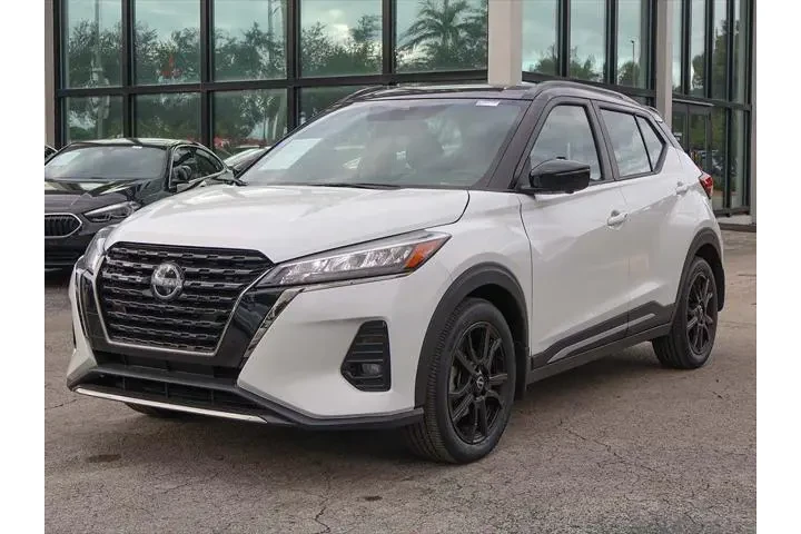 $19690 : Nissan Kicks 2024 SR 4dr Cro image 7