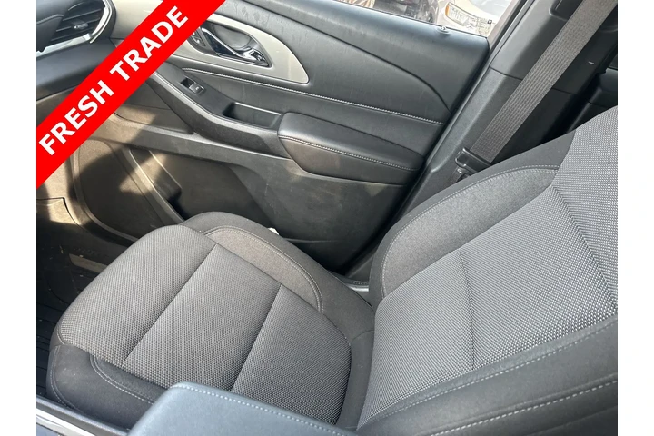 $25430 : Chevrolet Traverse 2023 LT C image 8