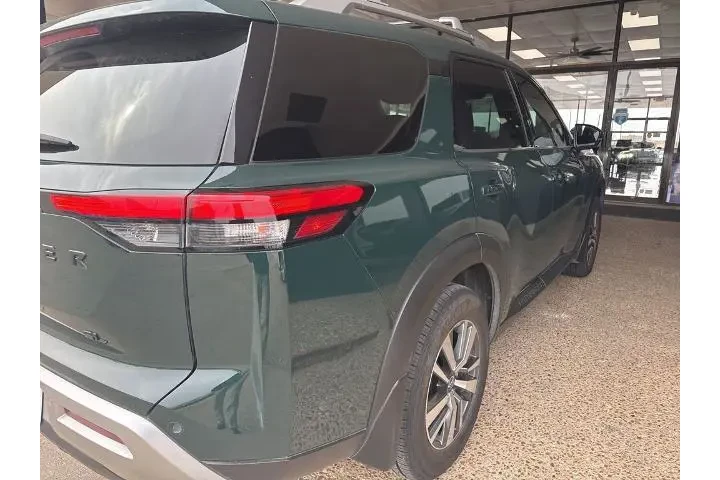 $30278 : Nissan Pathfinder 2024 SL 4d image 6