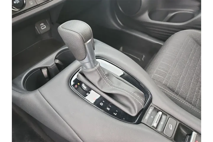 $27000 : Honda HR-V 2025 AWD LX 4dr C image 9