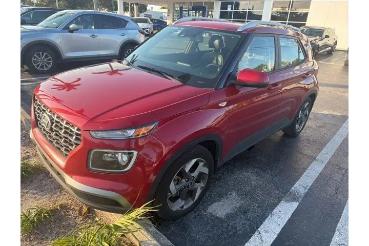 $15988 : Hyundai VENUE 2022 Limited 4 image 1