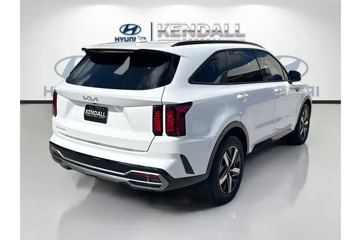 $23489 : Kia Sorento 2023 S 4dr SUV image 6
