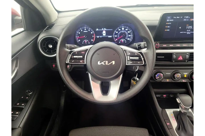 $20998 : Kia Forte 2024 LXS 4dr Sedan image 10