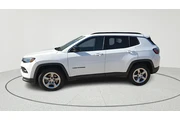 $17612 : Jeep Compass 2024 4x4 Latitu thumbnail