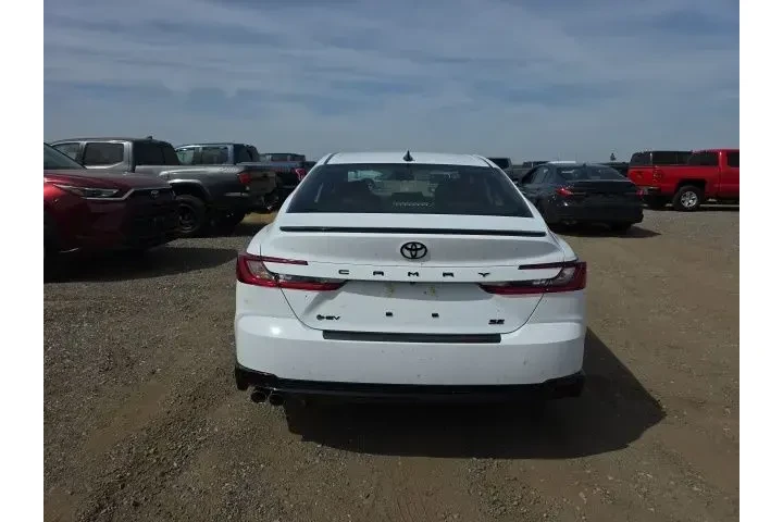 $38900 : Toyota Camry 2026 SE 4dr Sed image 5