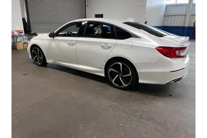 $21532 : Honda Accord 2018 Sport 4dr image 5