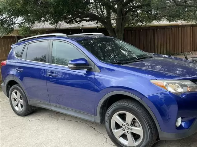 $9900 : 2015 Toyota RAV4 XLE image 5