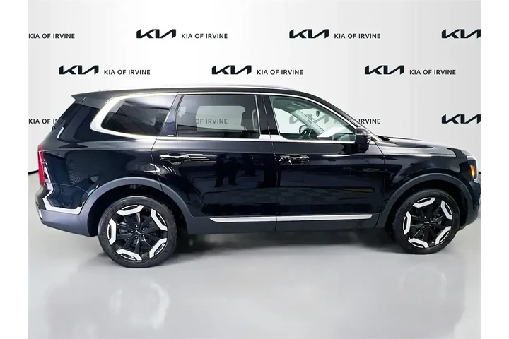 $30998 : Kia Telluride 2023 S 4dr SUV image 8