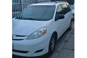 Se vende Toyota  sienna 2006 en Los Angeles