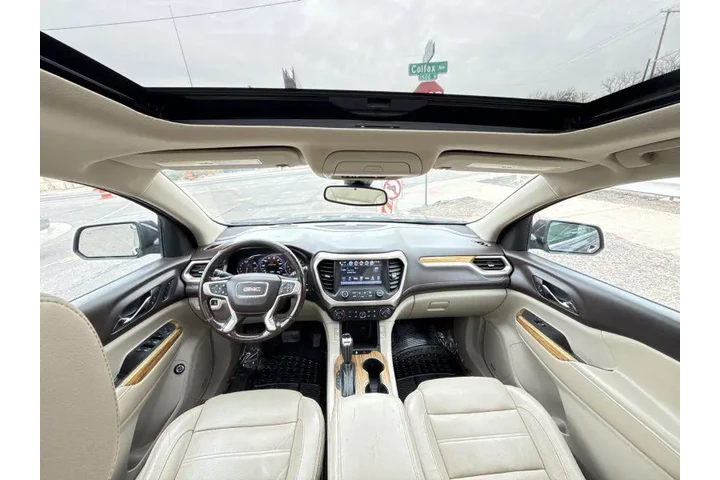 $18995 : 2017 GMC Acadia Denali image 10