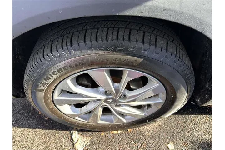 $12280 : Hyundai TUCSON 2019 AWD SE 4 image 6