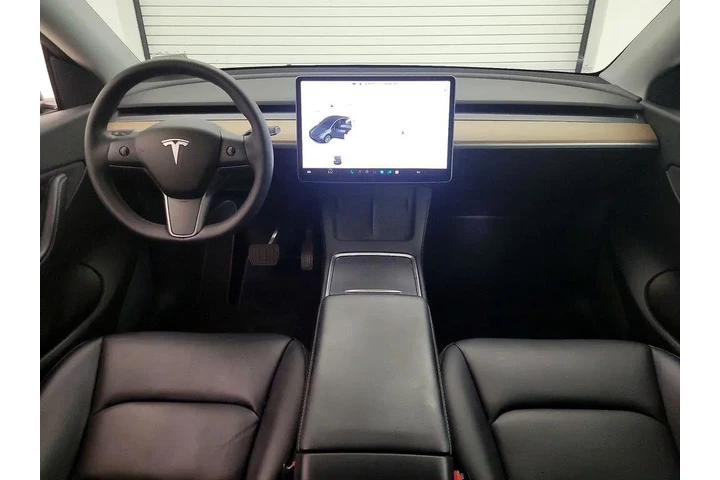 $28998 : Tesla Model Y 2021 AWD Long image 9