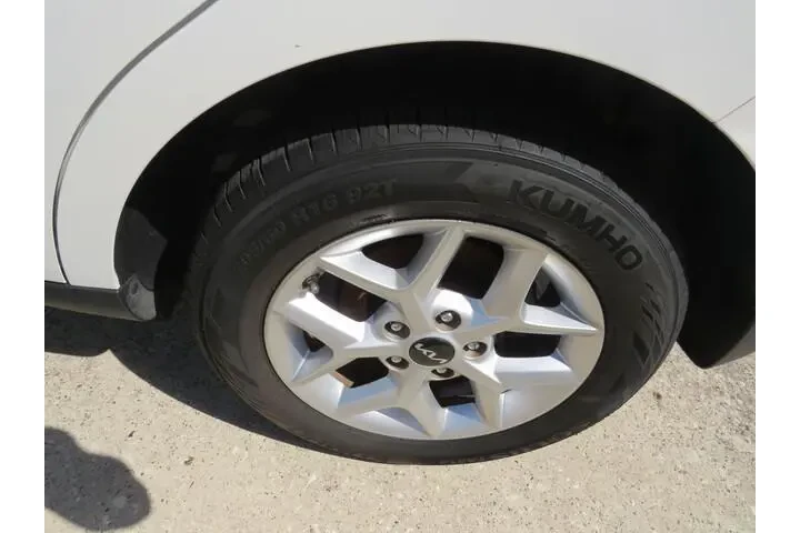 $21291 : Kia Soul 2022 S 4dr Crossove image 5