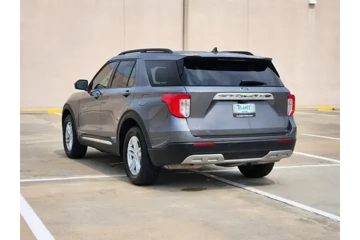 $29618 : Ford Explorer 2024 XLT 4dr S image 7