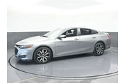 $18499 : Chevrolet Malibu 2024 RS 4dr thumbnail