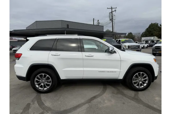 $12650 : 2015 Grand Cherokee Limited image 9
