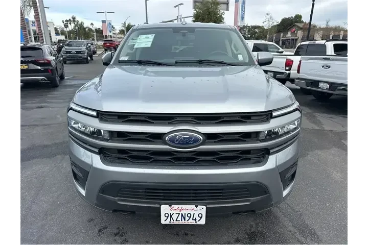 $38500 : Ford Expedition 2022 4x4 XLT image 2