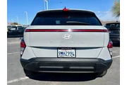 $19997 : Hyundai KONA 2024 SEL 4dr Cr thumbnail