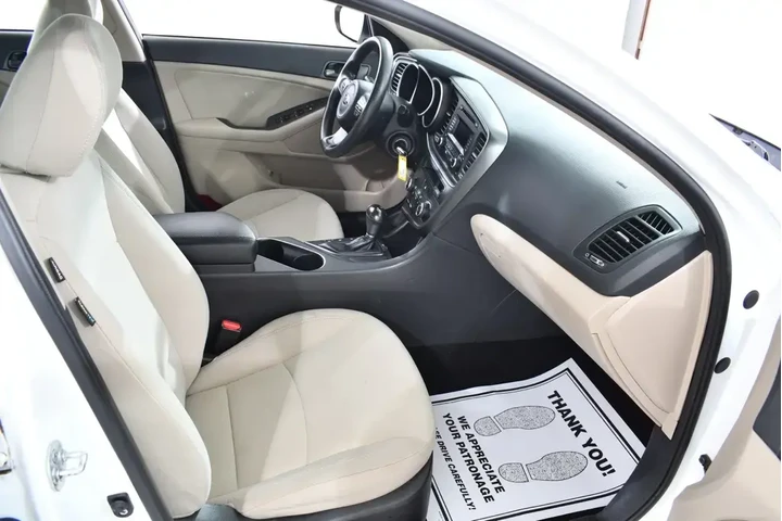 $7455 : Kia Optima 2015 LX 4dr Sedan image 10