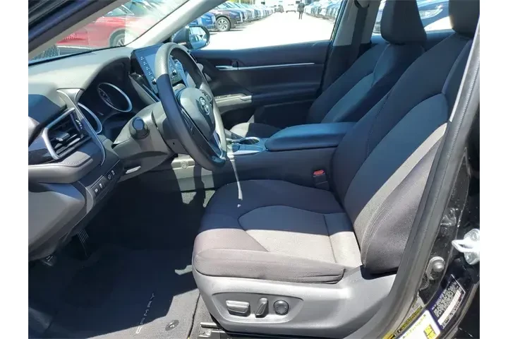 $18990 : Toyota Camry 2022 LE 4dr Sed image 9