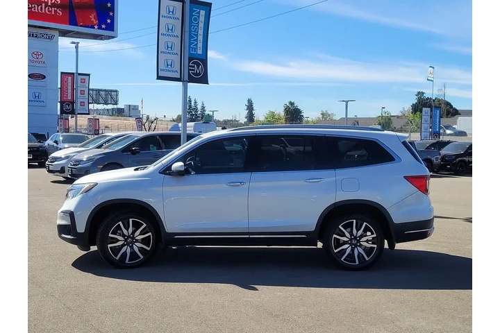 $26988 : Honda Pilot 2021 AWD Touring image 8
