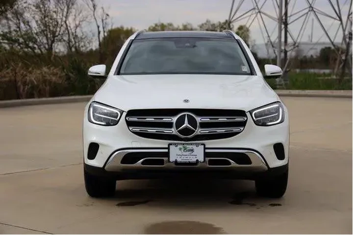$22878 : Mercedes-Benz GLC 2022 GLC 3 image 2