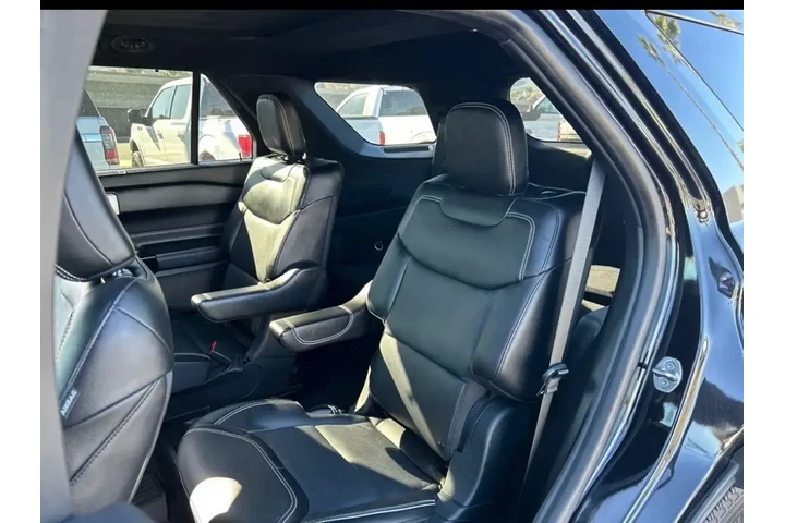 $34889 : Ford Explorer 2021 AWD ST 4d image 7