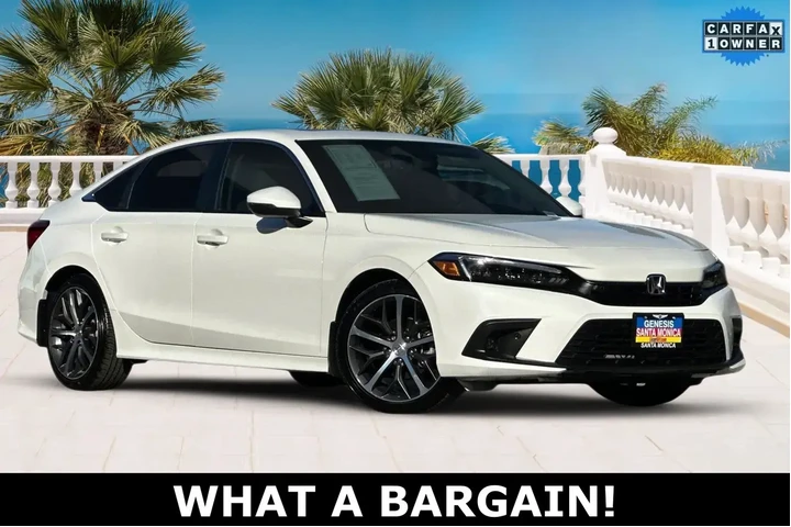 $29981 : Honda Civic 2024 Touring 4dr image 1