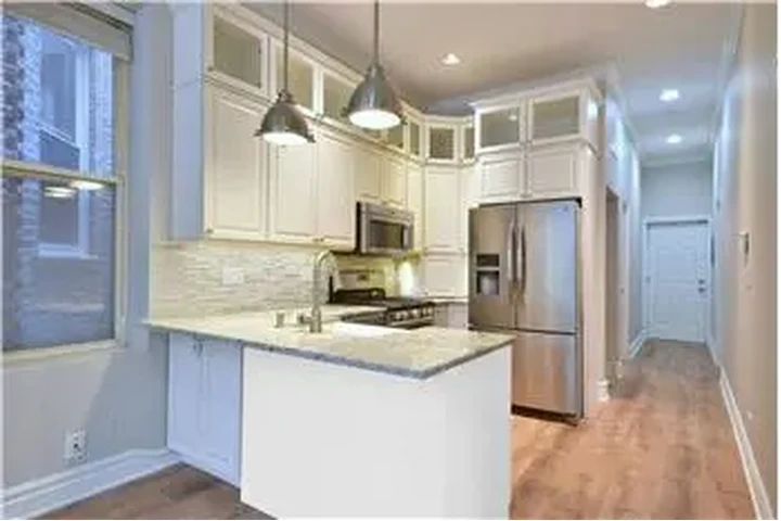 $3695 : Rental property with 3 bedro image 1