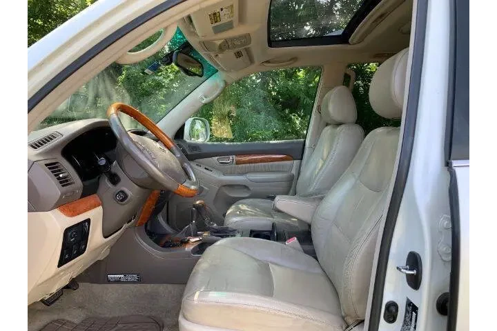 $12995 : 2006 GX 470 image 10