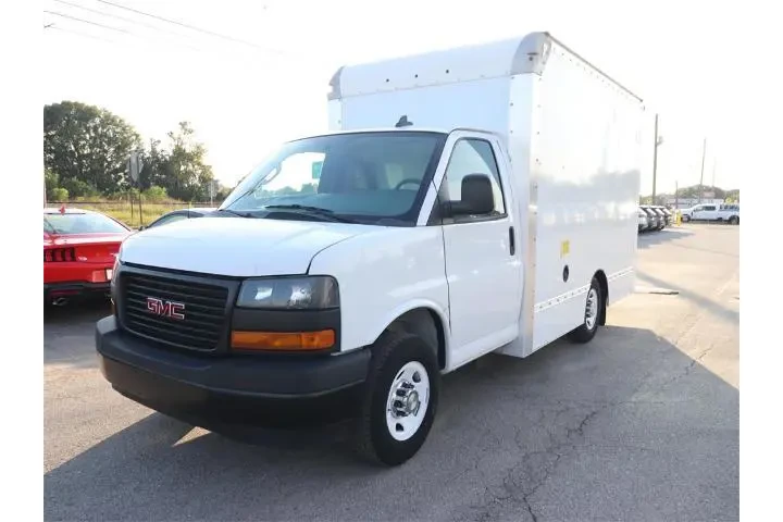 $34787 : GMC Savana 2022 3500 2dr 139 image 3