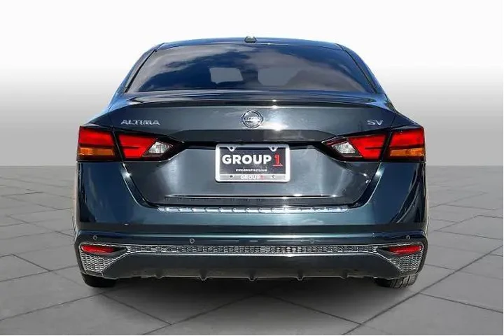 $19986 : Nissan Altima 2022 2.5 SV 4d image 4