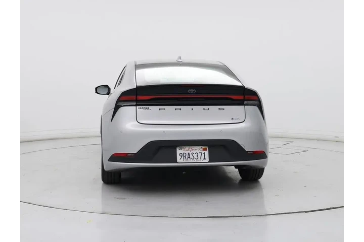 $29998 : Toyota Prius 2024 LE 4dr Hat image 6