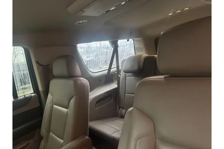 $22000 : 2015 Suburban LTZ image 9