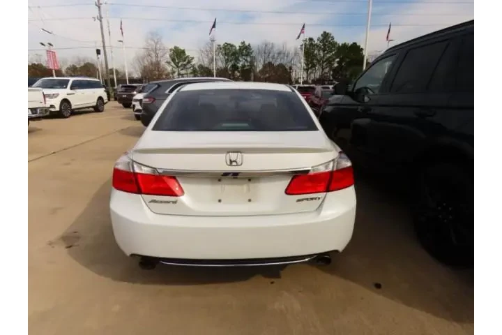 $15911 : Honda Accord 2015 Sport 4dr image 10