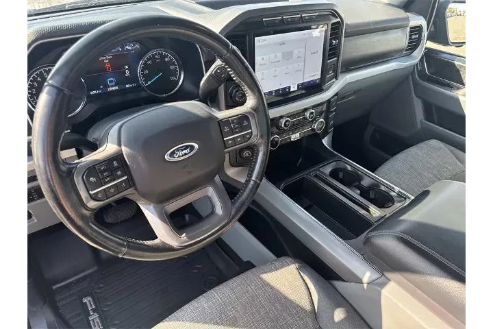 $36300 : Ford F-150 2022 4x4 XL 4dr S image 8