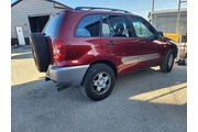 $5995 : 2005 RAV4 thumbnail