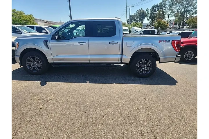 $36251 : Ford F-150 2023 4x4 XL 4dr S image 9
